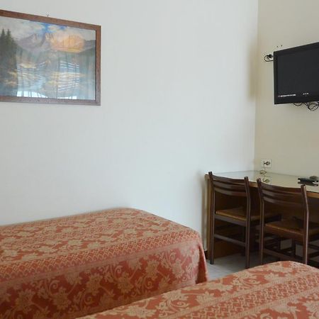 Hotel Rosengarten 帕维亚 外观 照片