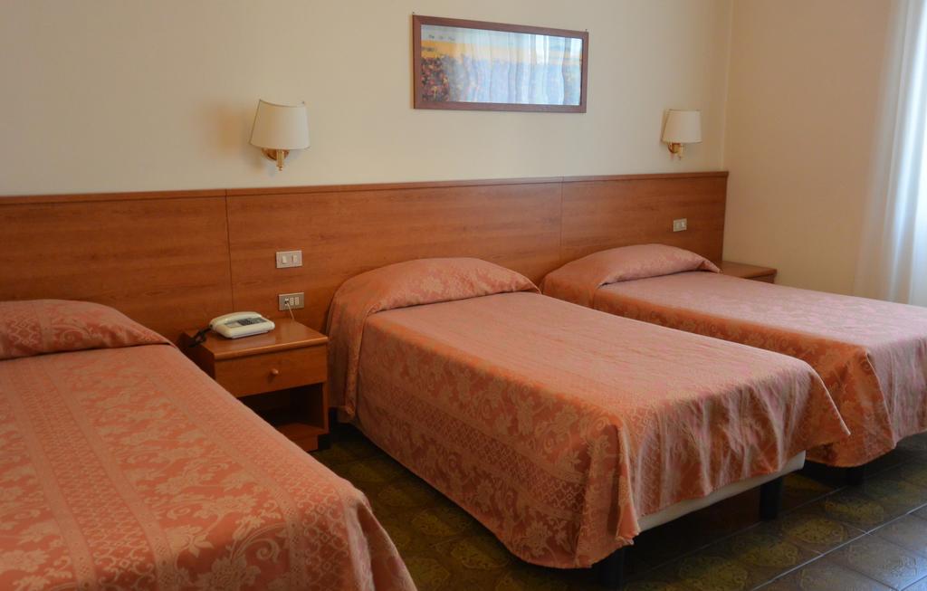 Hotel Rosengarten 帕维亚 外观 照片