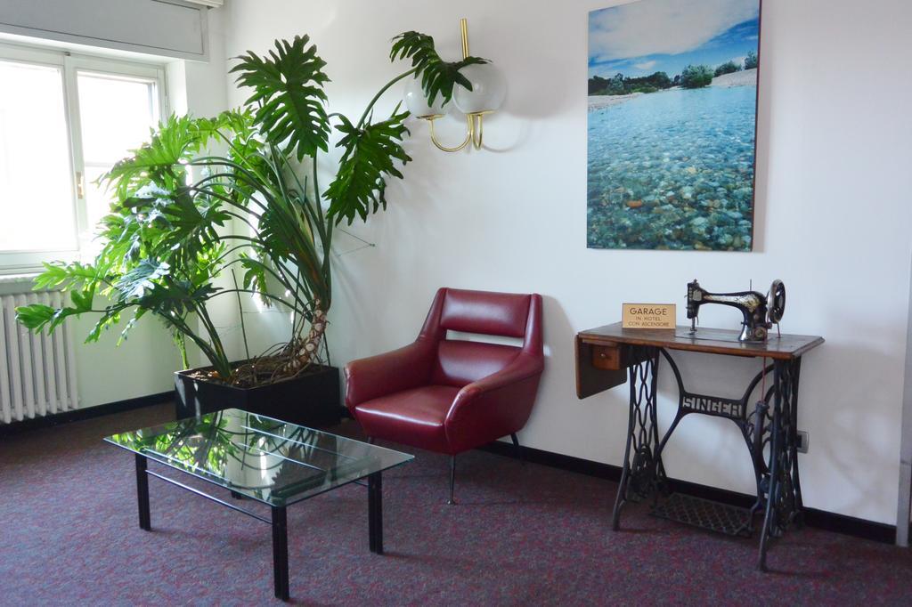 Hotel Rosengarten 帕维亚 外观 照片