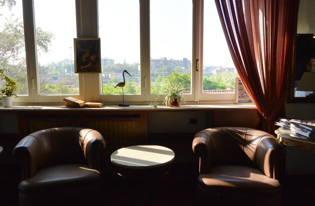 Hotel Rosengarten 帕维亚 外观 照片