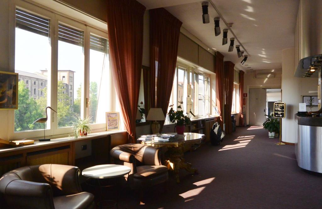 Hotel Rosengarten 帕维亚 外观 照片